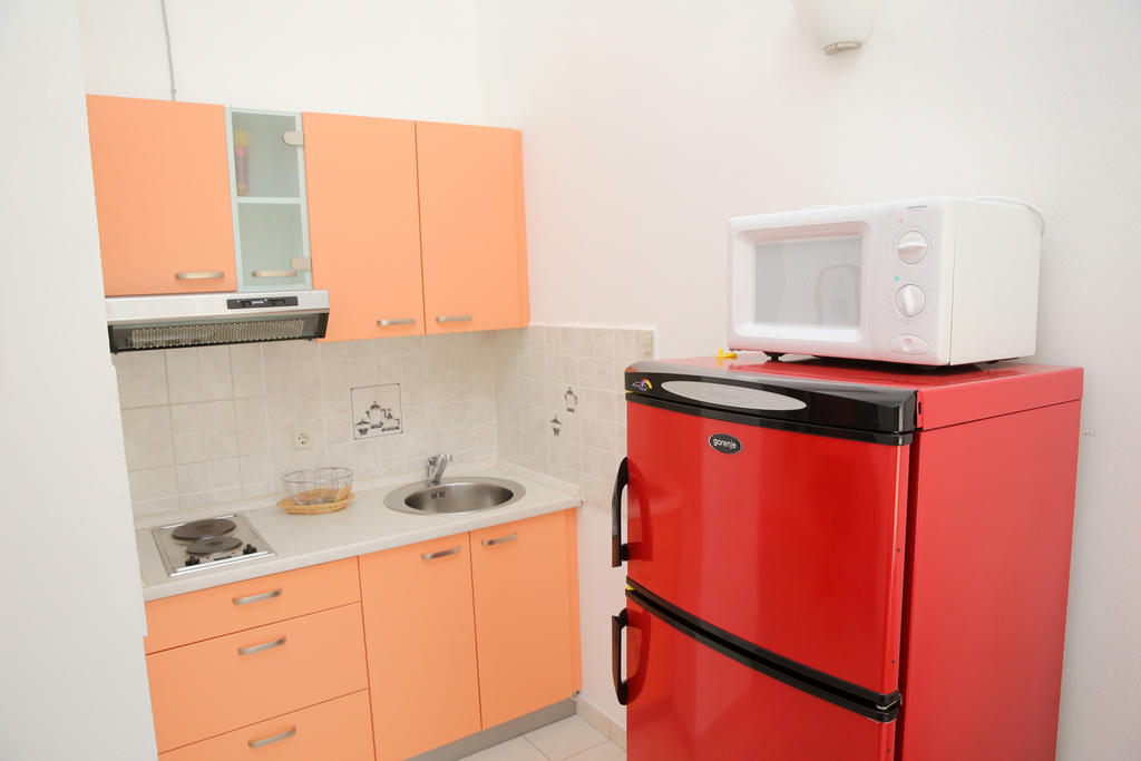 Apartmani Ukalovic 자다르 외부 사진