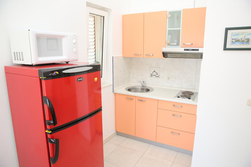 Apartmani Ukalovic 자다르 외부 사진