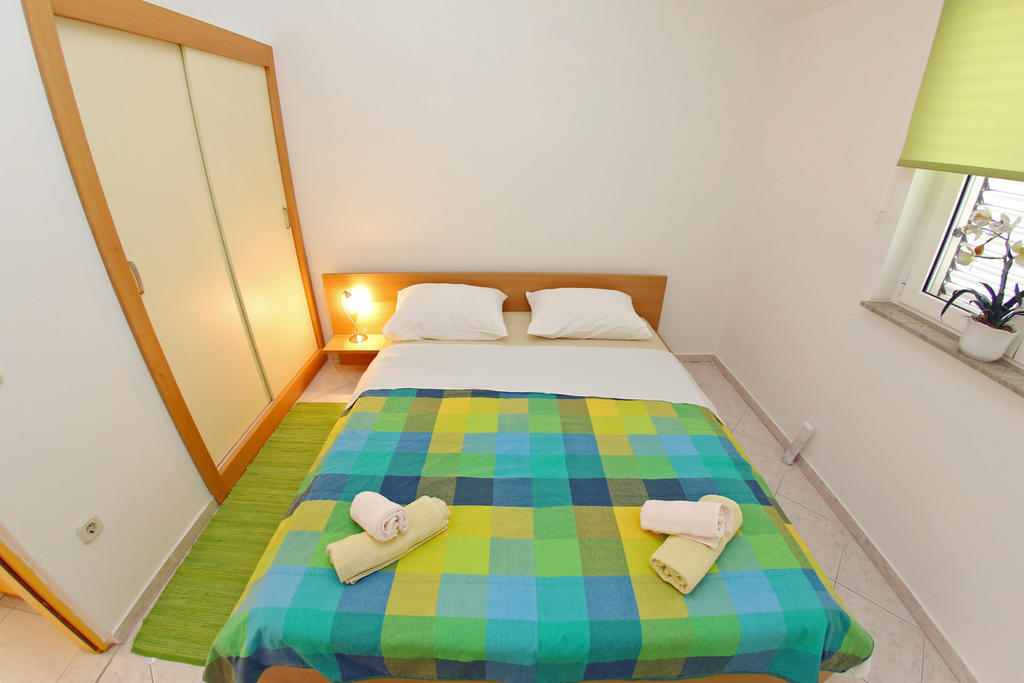 Apartmani Ukalovic 자다르 외부 사진