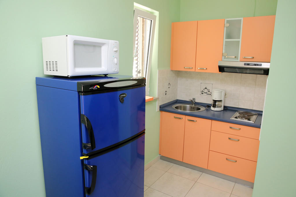 Apartmani Ukalovic 자다르 외부 사진