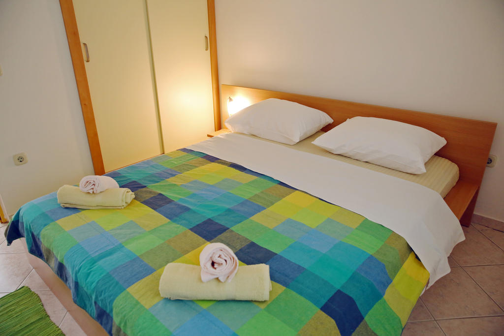 Apartmani Ukalovic 자다르 외부 사진