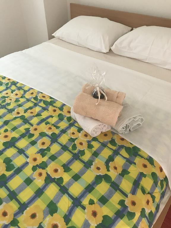 Apartmani Ukalovic 자다르 외부 사진